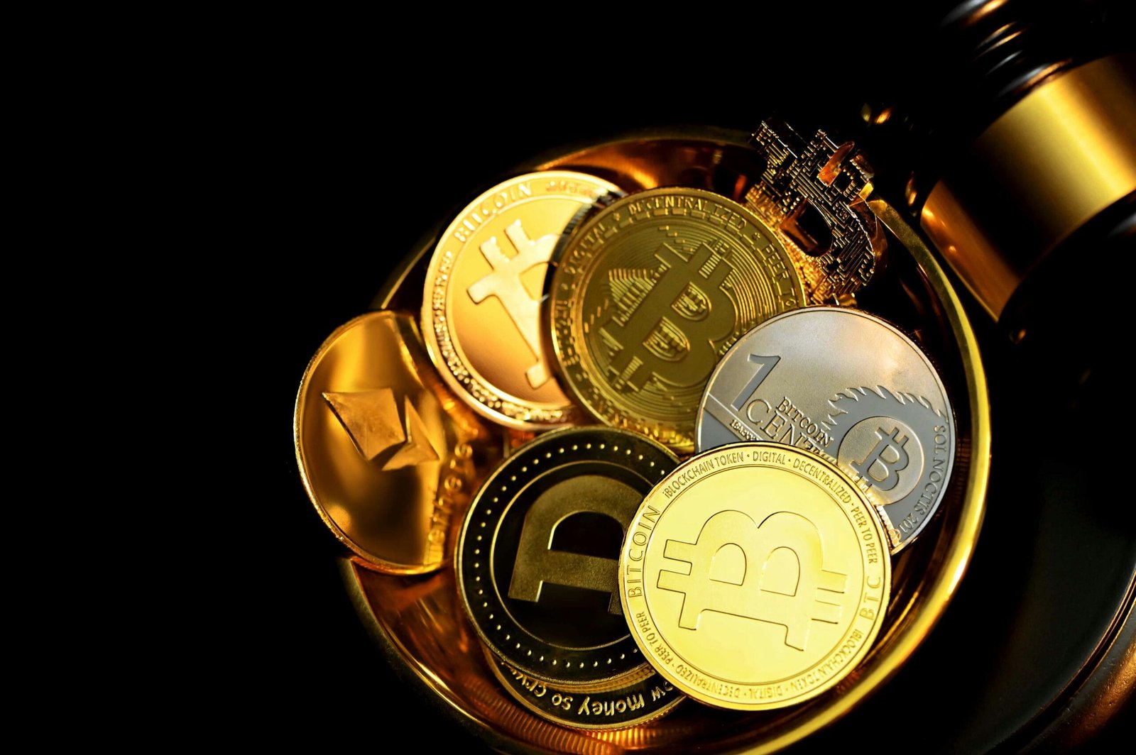 Crypto Investing for Beginners: Top Coins to Watch in 2025